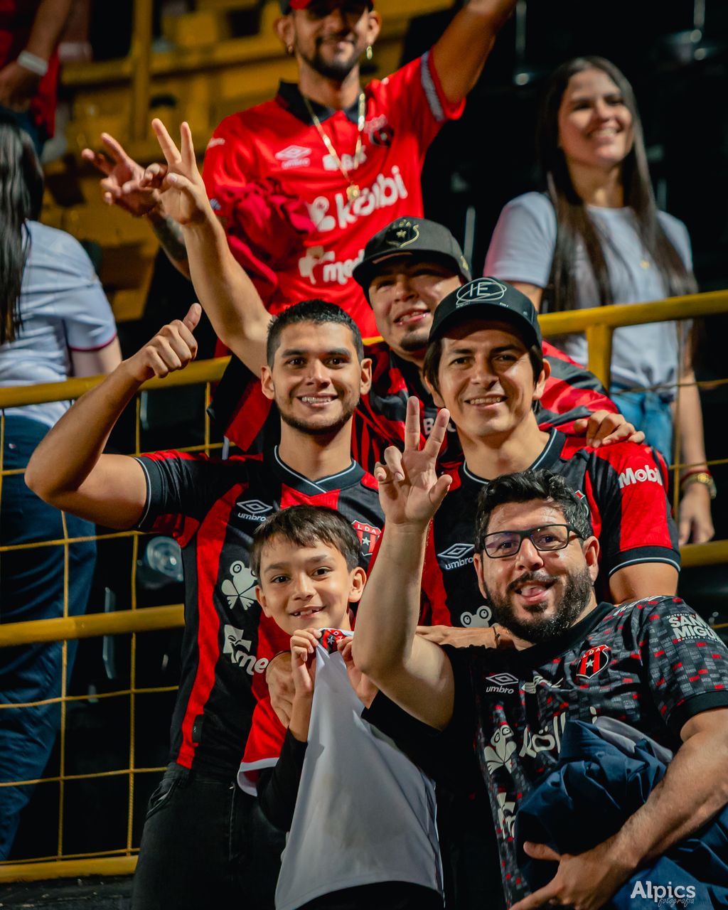 LDA vs Plaza Amador Copa Centroamericana — foto 14 de 95