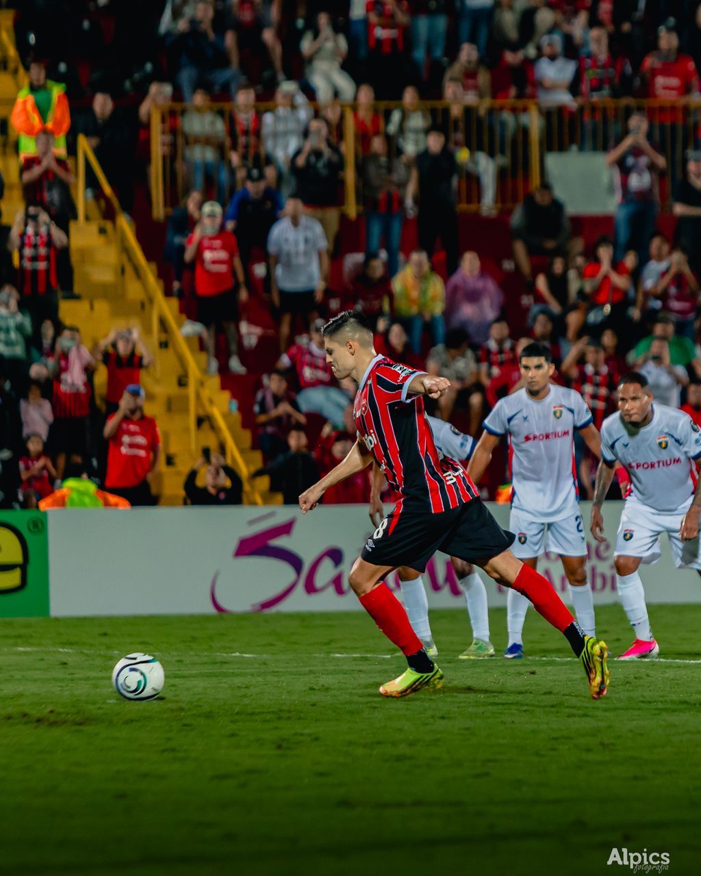 LDA vs Plaza Amador Copa Centroamericana — foto 42 de 95