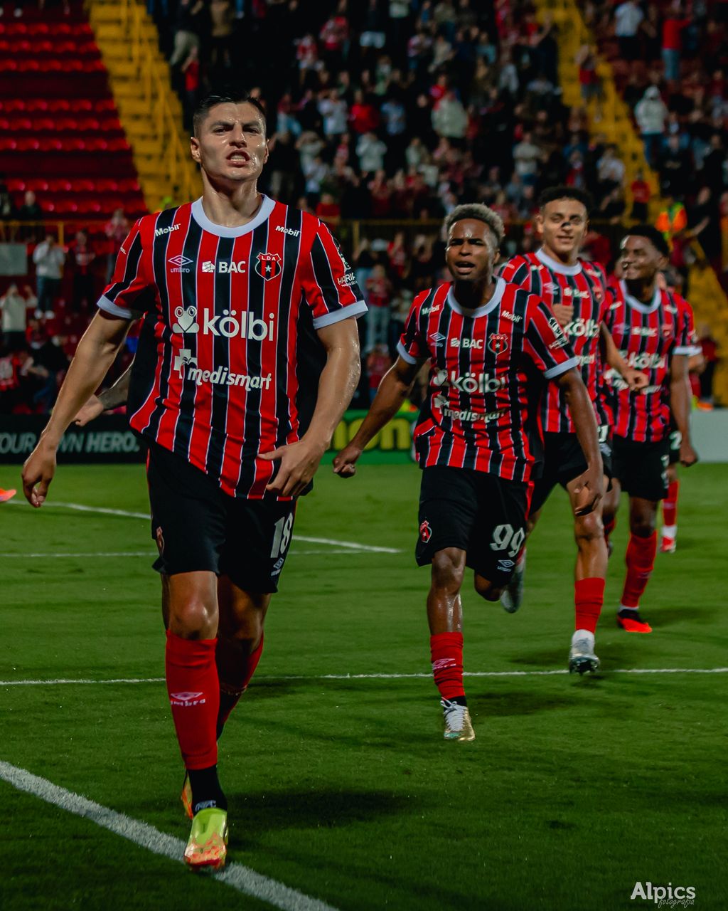 LDA vs Plaza Amador Copa Centroamericana — foto 58 de 95