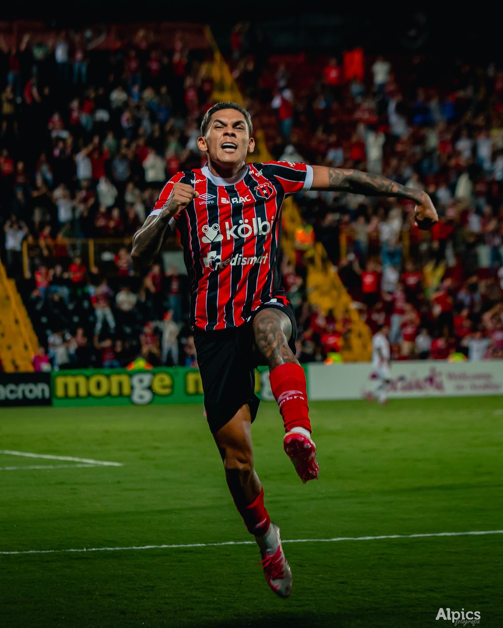 LDA vs Plaza Amador Copa Centroamericana — foto 81 de 95