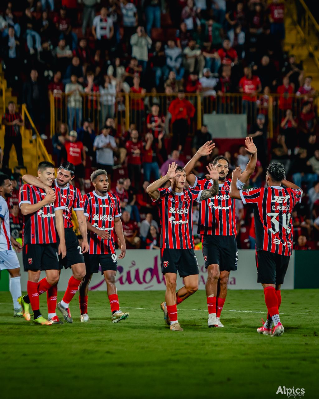 LDA vs Plaza Amador Copa Centroamericana — foto 89 de 95